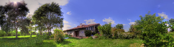 Vue de face du gîte